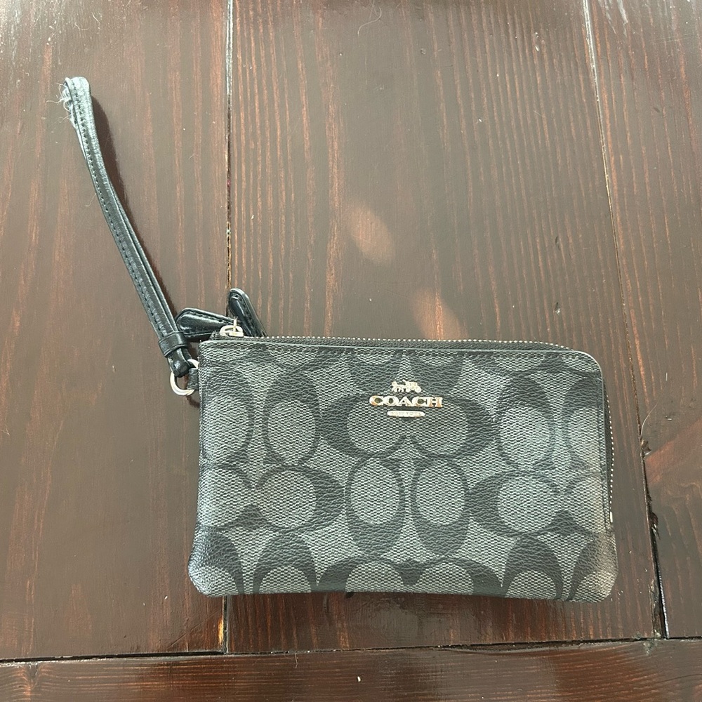 Coach Elegant Black Wristlet